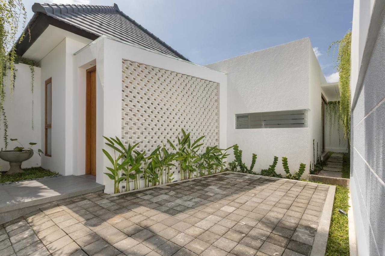 Fenosa Seminyak Villas By Nagisa Bali Esterno foto