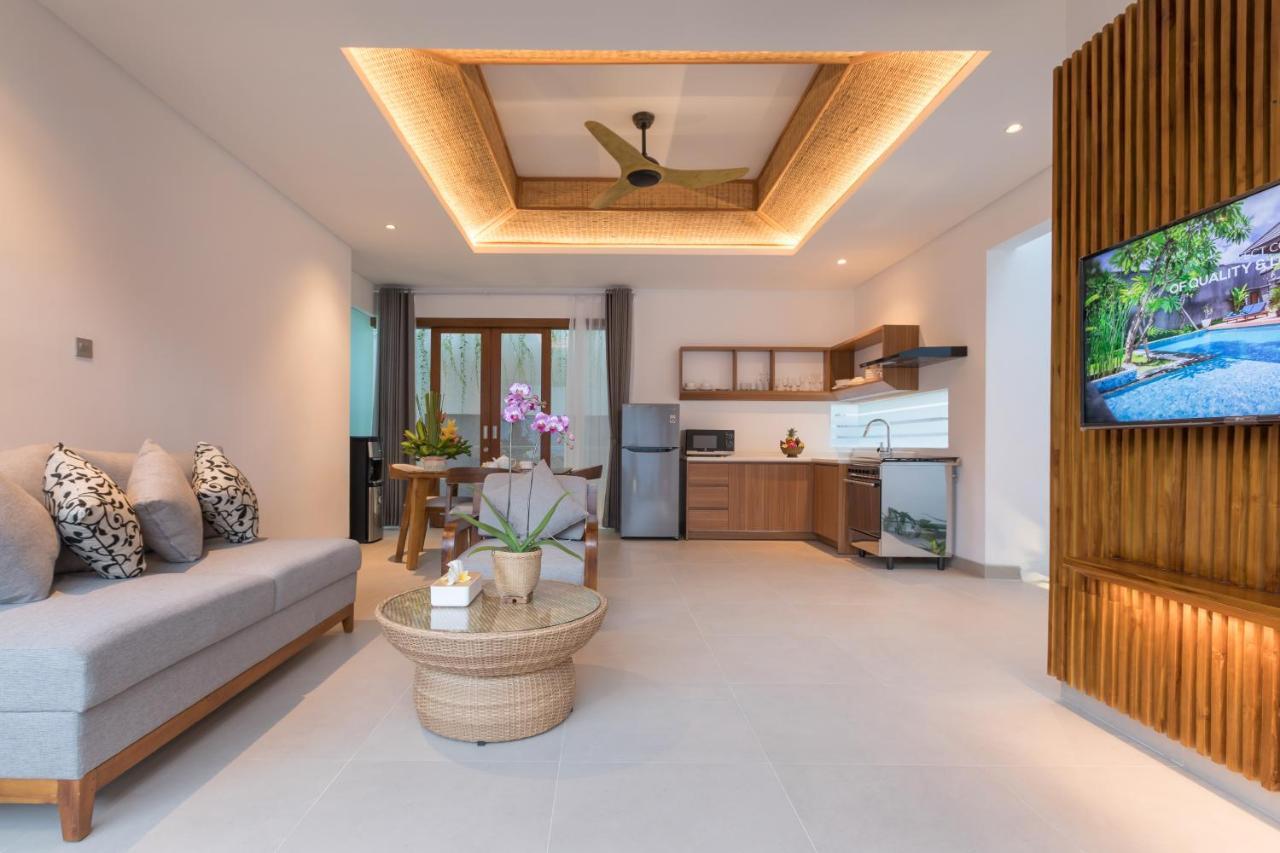 Fenosa Seminyak Villas By Nagisa Bali Esterno foto