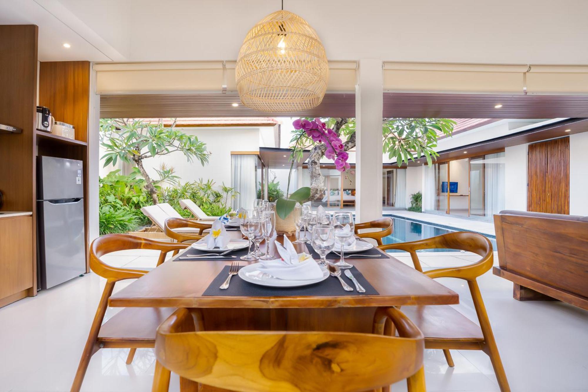 Fenosa Seminyak Villas By Nagisa Bali Esterno foto